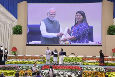 Hon'ble PM felicitating 46 CTS & CITS Topper Trainees at 4th Kaushal Deekshant Samaroh 2025 on 4th Oct 2025 at Vigyan Bhawan