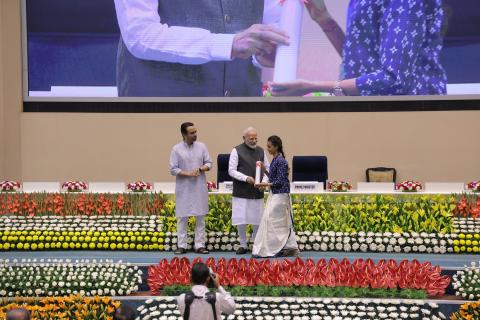 Hon'ble PM felicitating 46 CTS & CITS Topper Trainees at 4th Kaushal Deekshant Samaroh 2025 on 4th Oct 2025 at Vigyan Bhawan