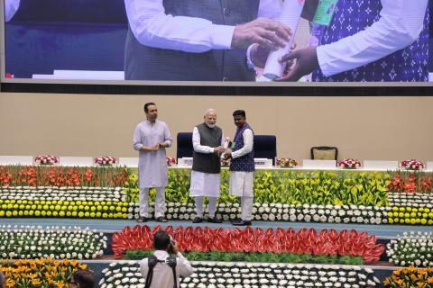 Hon'ble PM felicitating 46 CTS & CITS Topper Trainees at 4th Kaushal Deekshant Samaroh 2025 on 4th Oct 2025 at Vigyan Bhawan