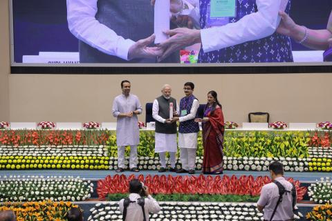 माननीय प्रधानमंत्री द्वारा 4 अक्टूबर 2025 को विज्ञान भवन में आयोजित चौथे कौशल दीक्षांत समारोह 2025 में 46 सीटीएस एवं सीआईटीएस टॉपर प्रशिक्षुओं को सम्मानित किया गया।