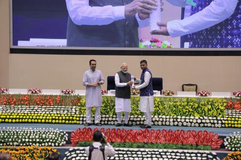Hon'ble PM felicitating 46 CTS & CITS Topper Trainees at 4th Kaushal Deekshant Samaroh 2025 on 4th Oct 2025 at Vigyan Bhawan