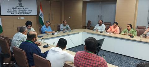 हिंदी पखवाड़ा 2026 में अशुवाक (भाषण) प्रतियोगिता